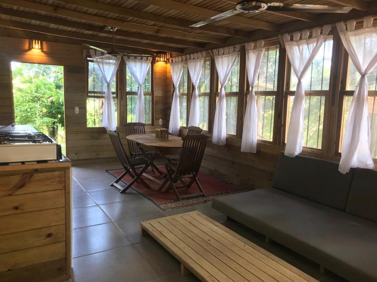 Roatan Bed&Breakfast Apartments West End Bagian luar foto